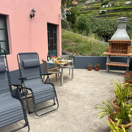 Casa Rosa * Ribeira Brava