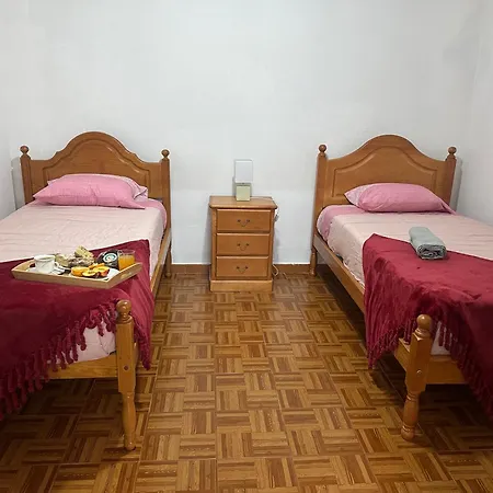 Casa Rosa Ribeira Brava