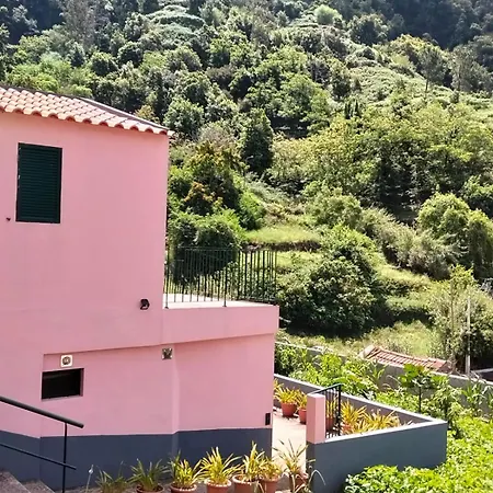 Casa Rosa * Ribeira Brava