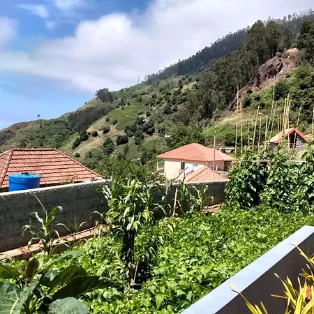Casa Rosa Holiday home Ribeira Brava