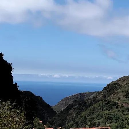 Casa Rosa * Ribeira Brava