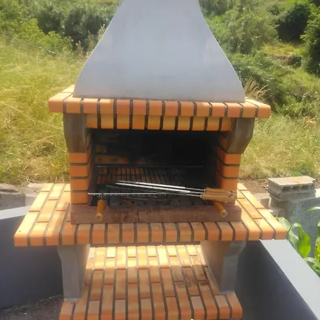 Casa Rosa Ribeira Brava