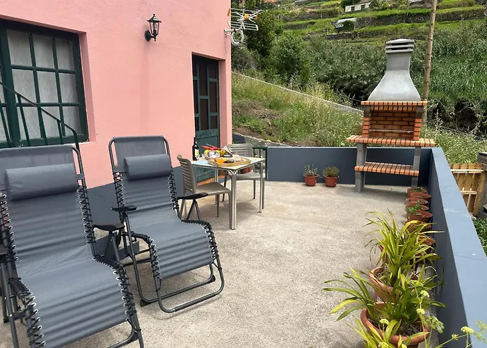 Casa Rosa * Ribeira Brava